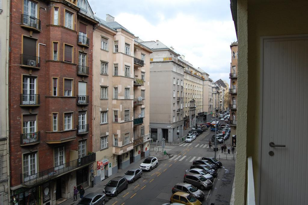 Budapest Downtown Apartments With Balcony & Optional Garage & Restaurant In The Building Eksteriør bilde